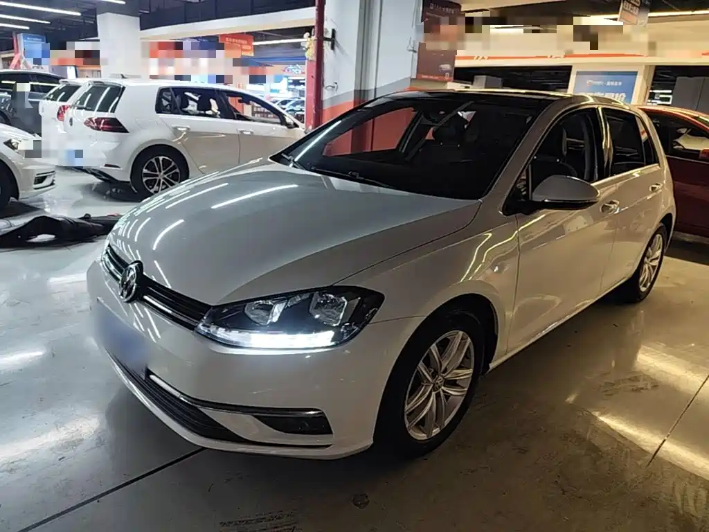 صورة 2 - Volkswagen Golf