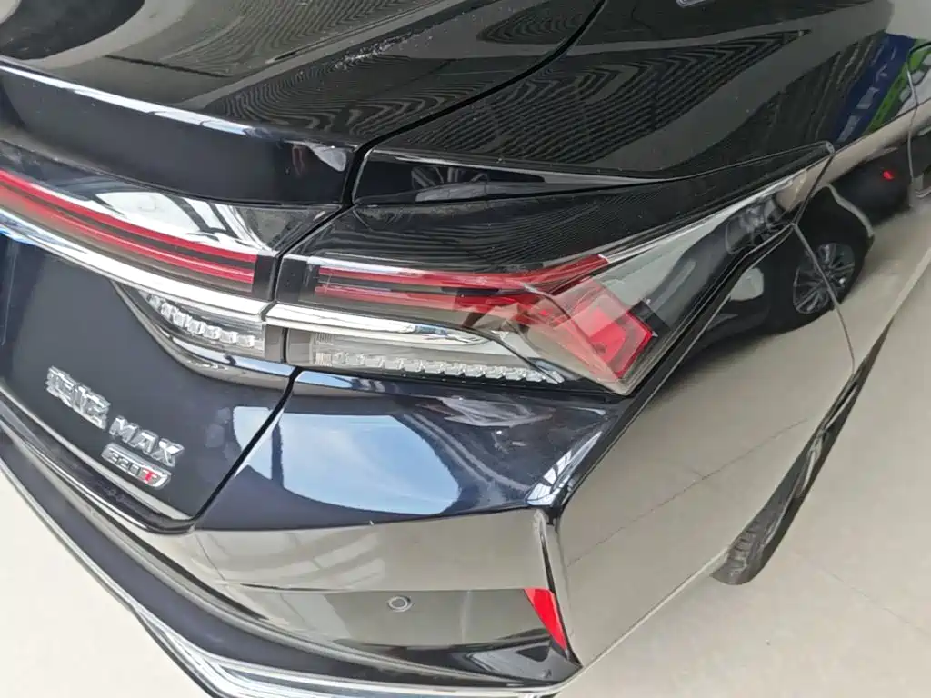 Dongfeng Aeolus Yixuan MAX 2024 2024 1.5T Luxury Edition