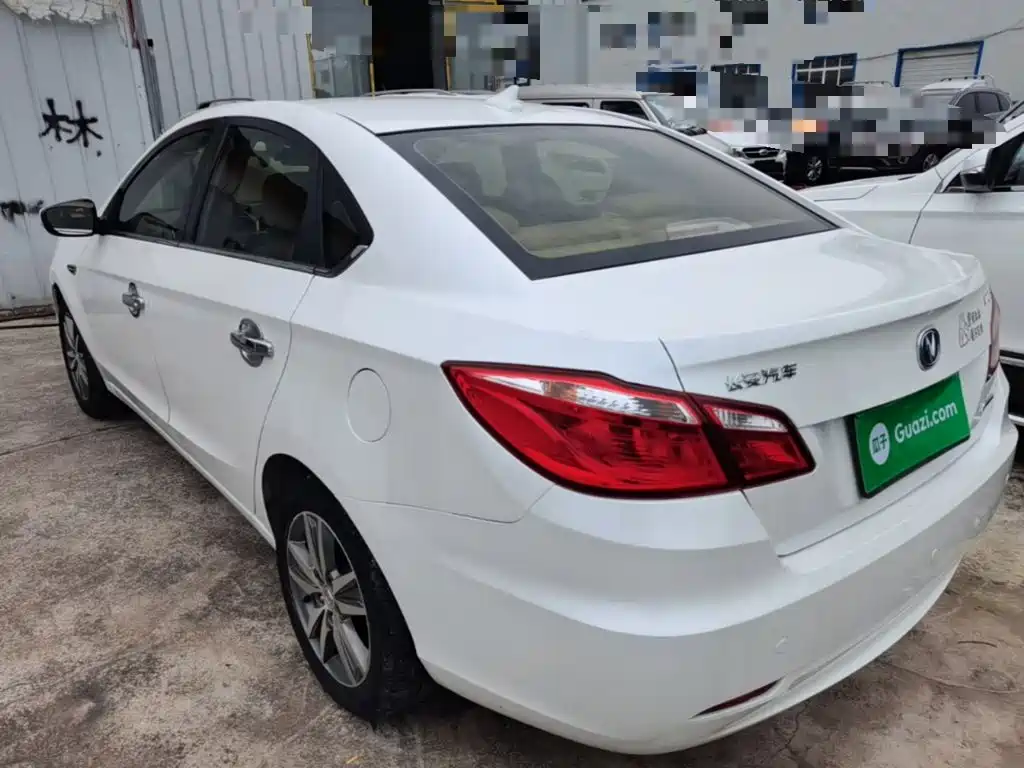 Changan Eado 2016 2015 1.6L Manual Luxury China V