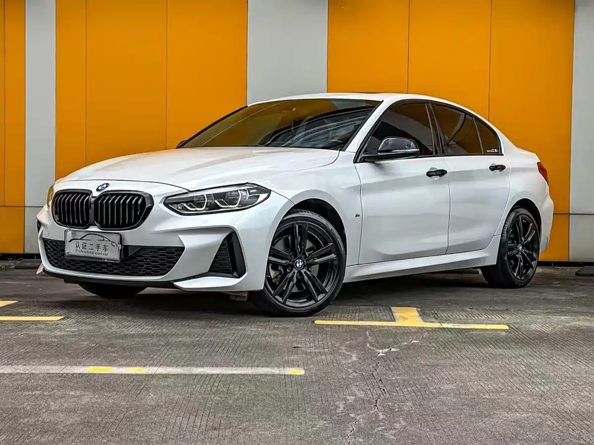 BMW 1 Series 2021 125i M Sport Black Night Edition