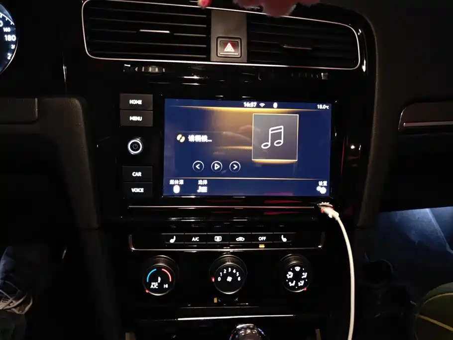 Volkswagen Golf 2018 280TSI Automatic R-Line Model фото 13
