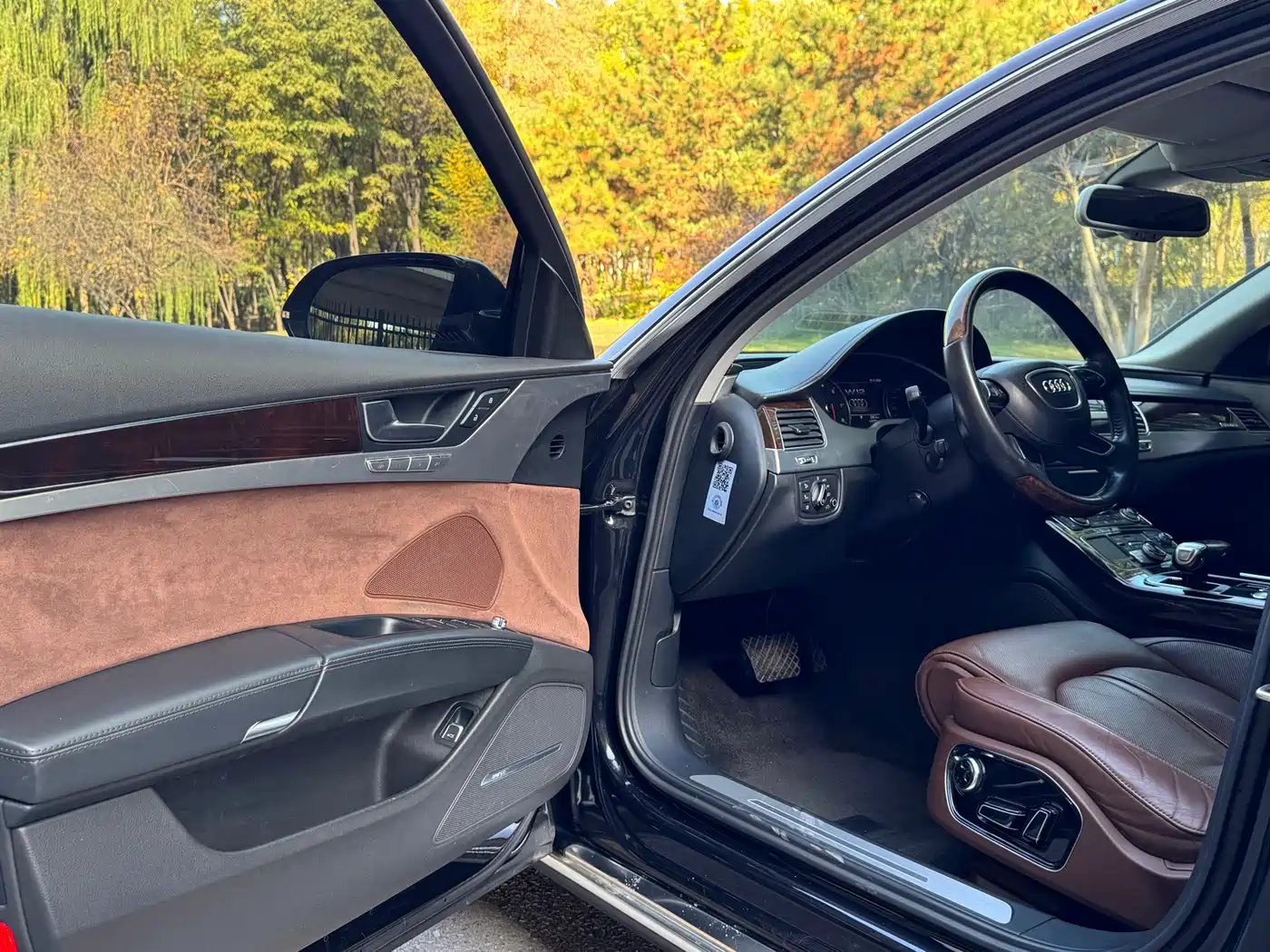 Audi A8 2013 A8L 50 TFSI quattro Premium фото 4