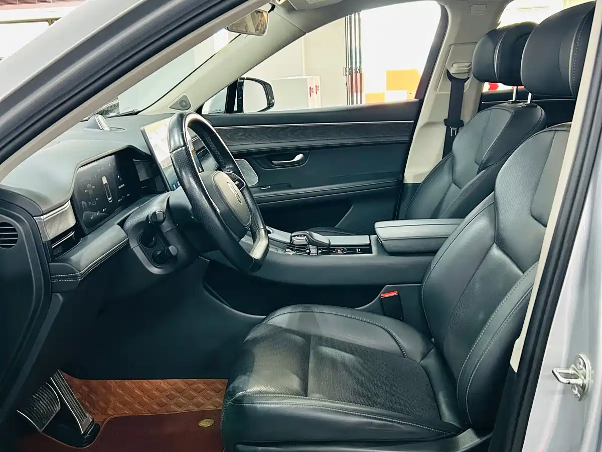 AITO Wenjie AITO M5 2022 Extended Range RWD Standard фото 7