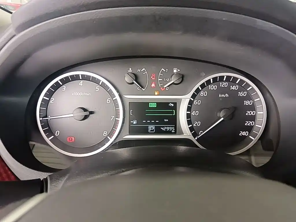 Nissan Bluebird 2020 2020 1.6L CVT Cool Edition