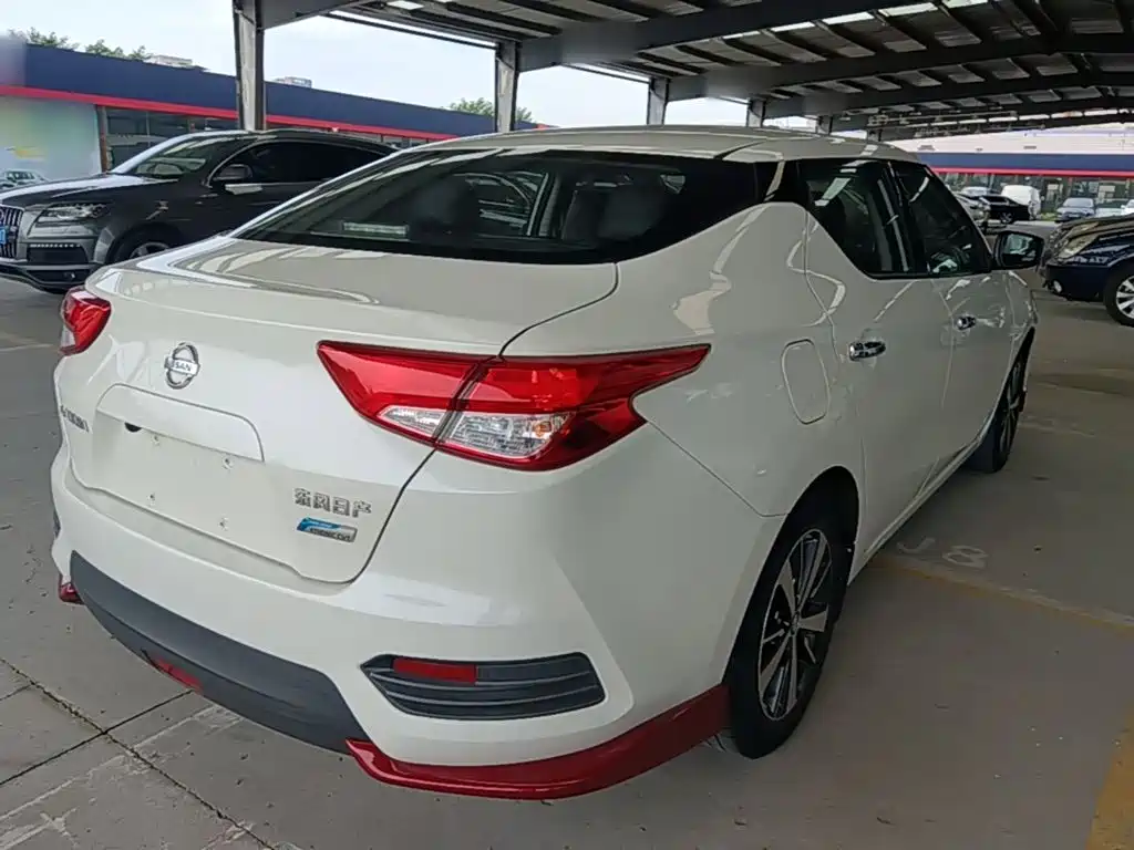 Nissan Bluebird 2020 2020 1.6L CVT Cool Edition