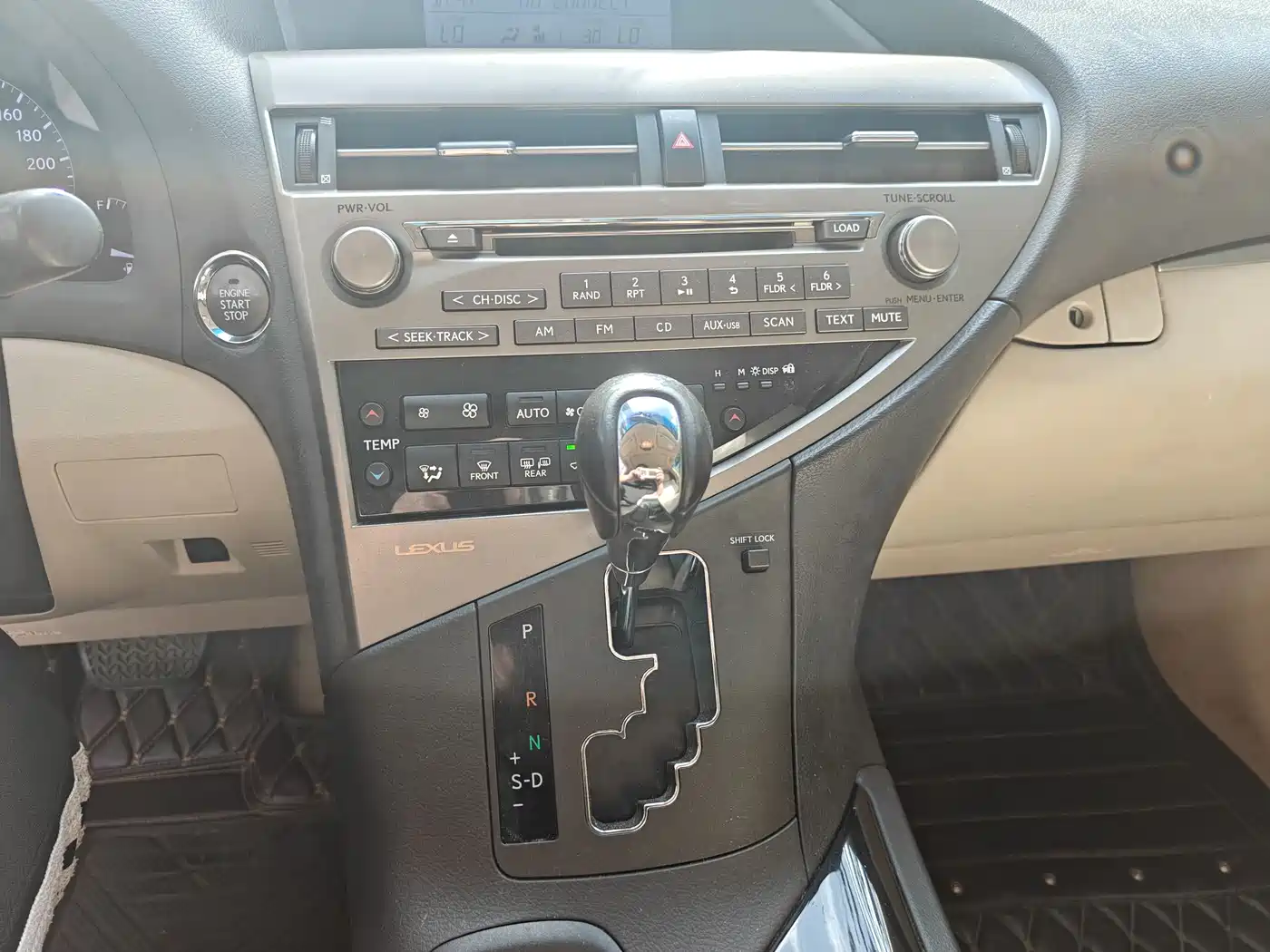 Lexus RX Classic 2012 270 Elegance фото 12