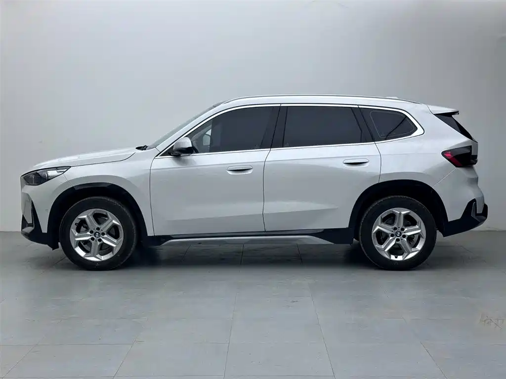 BMW X1 2025 2024 sDrive20Li X Design Package