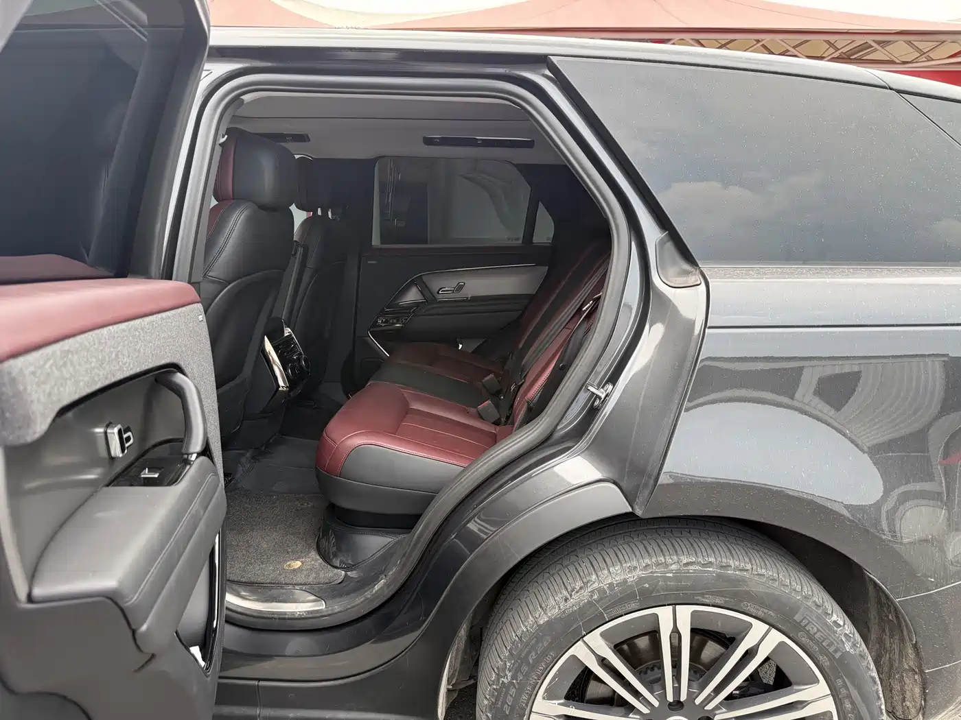 Land Rover Range Rover Sport 2024 400PS Dynamic HSE фото 7