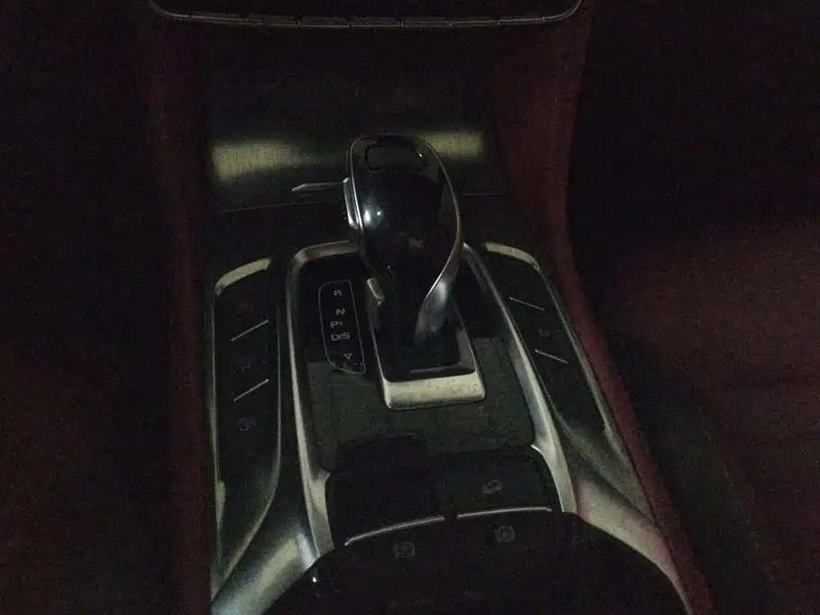 MG HS 2019 2019 30T Automatic 2WD Trophy Super Burn Edition China VI