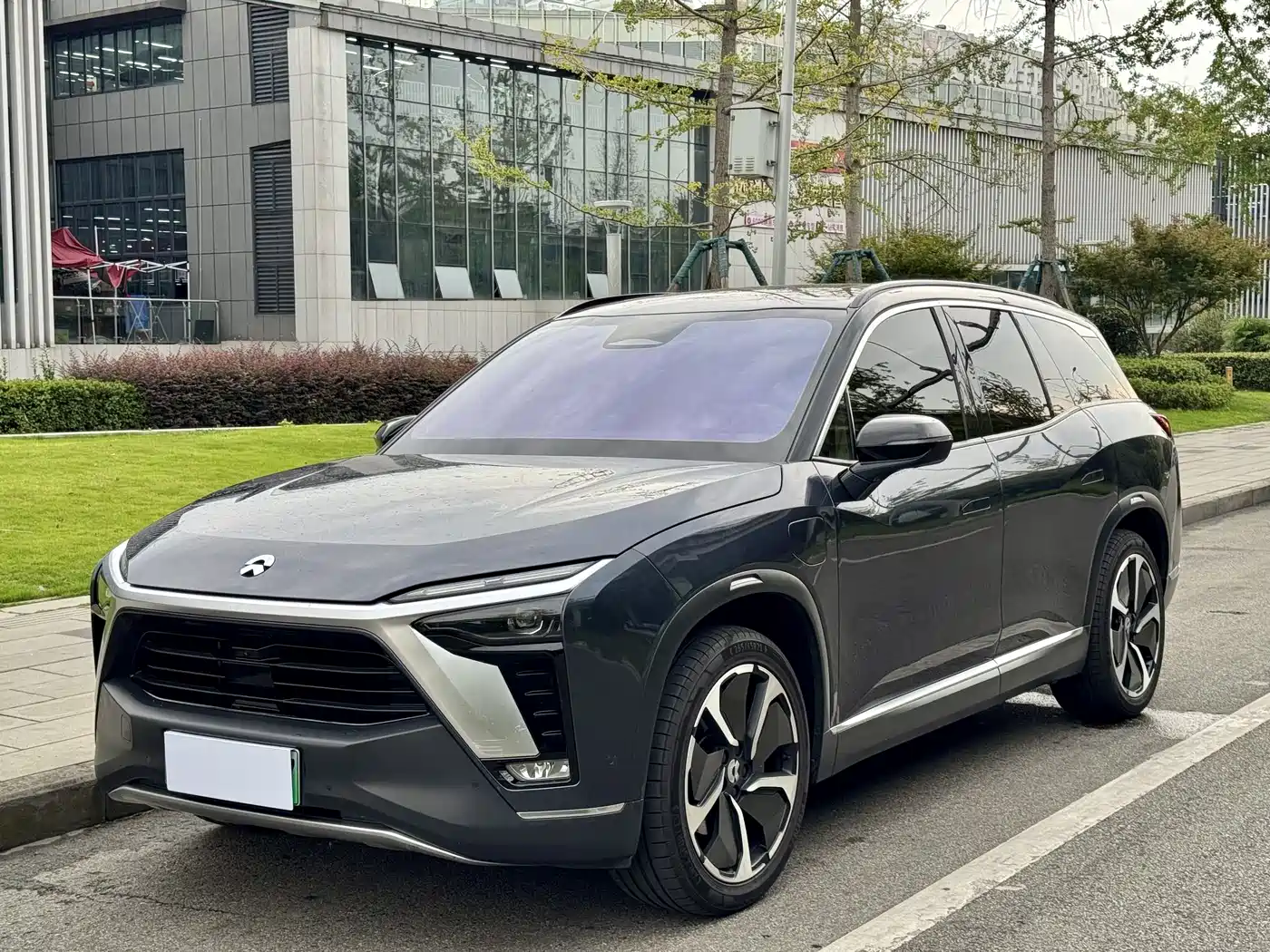 NIO ES8 2020