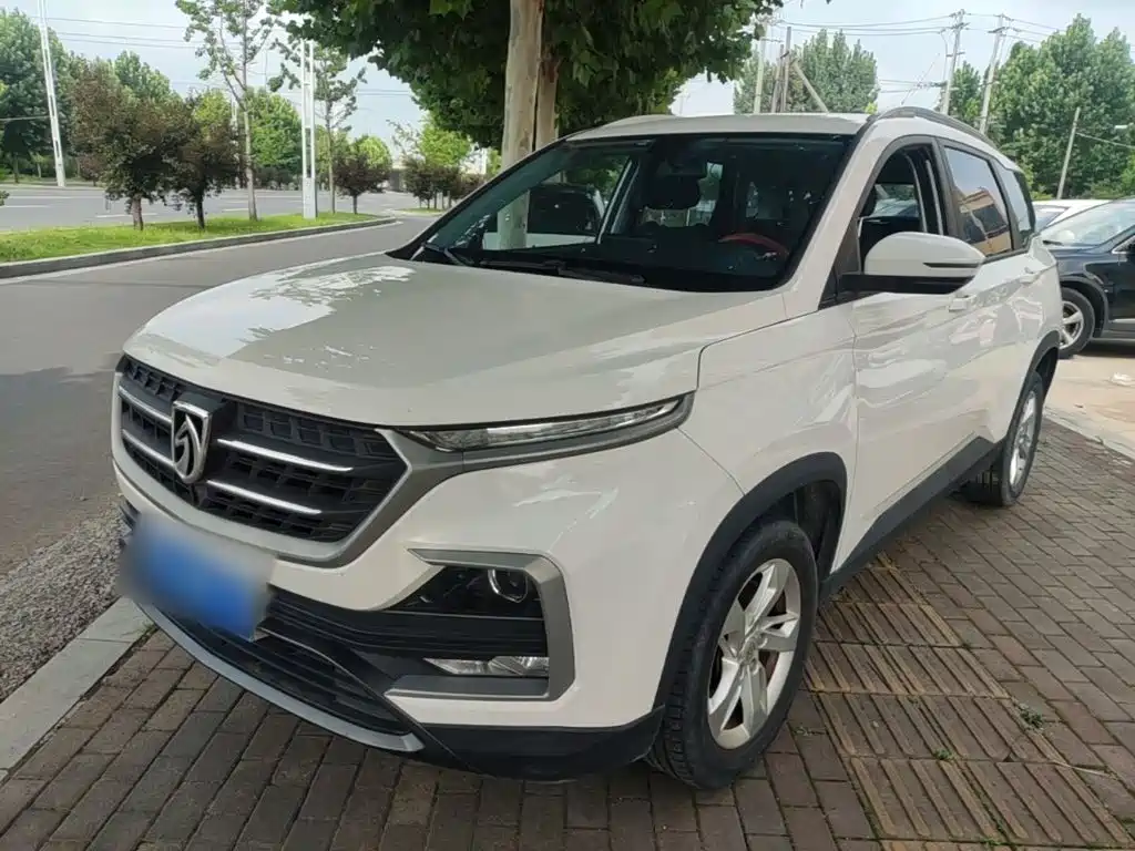 Baojun 530 2019 2019 1.5T Manual Elite 7-Seater China VI