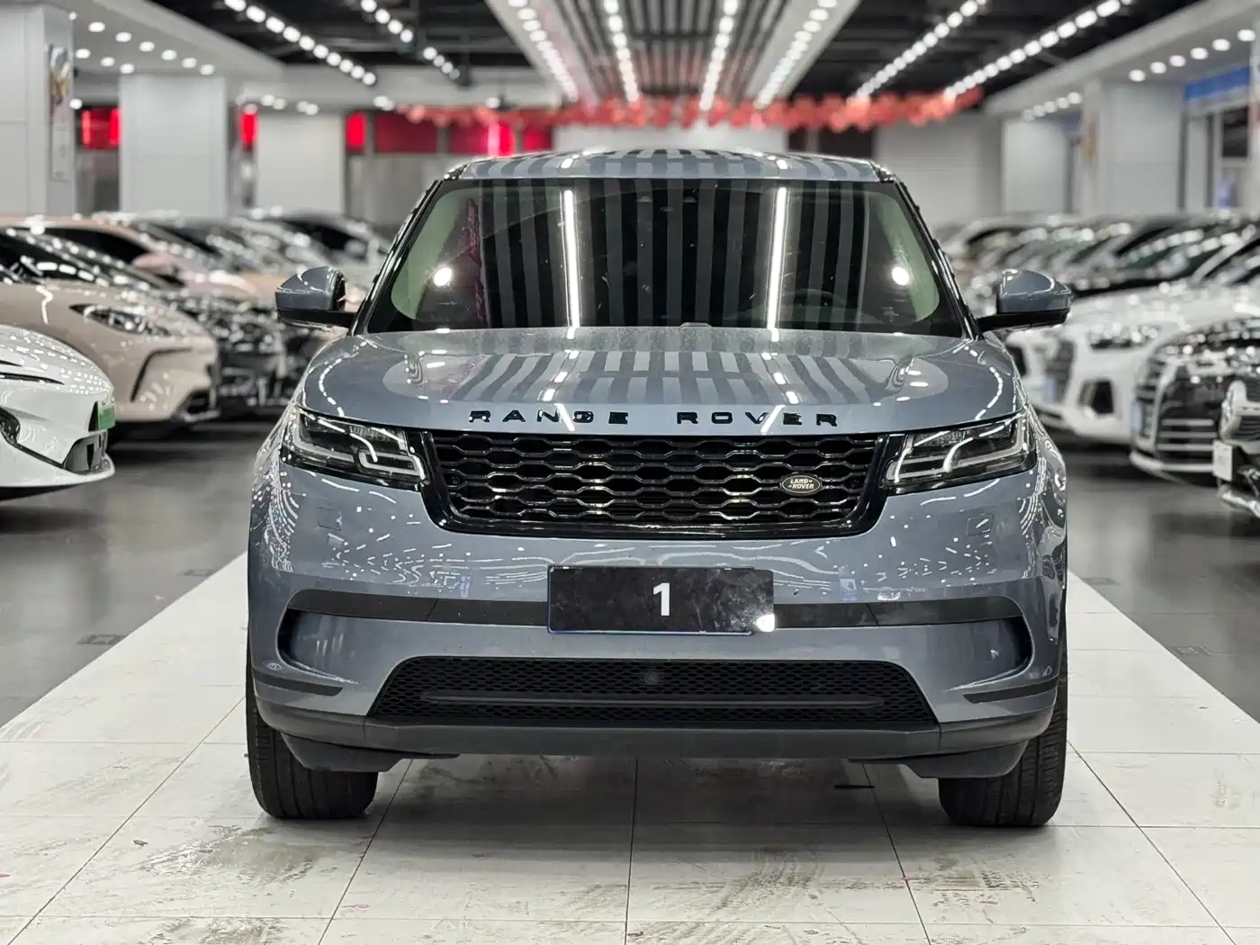 Land Rover Range Rover Velar 2018 P300 S фото 2