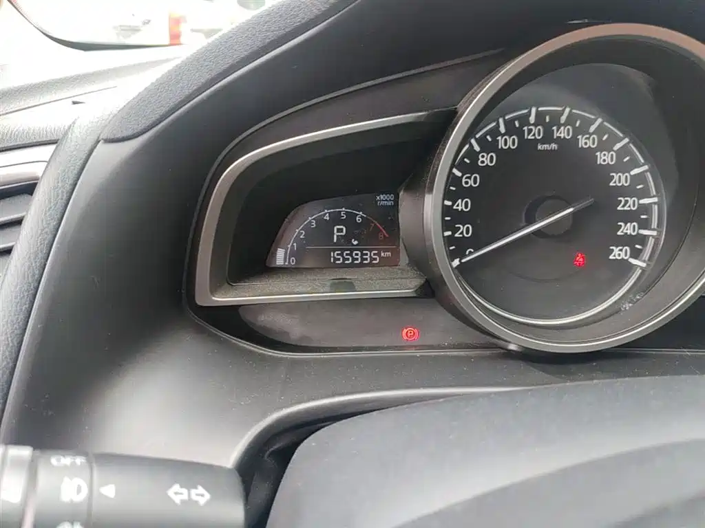 Фото 5 - Mazda Mazda 3