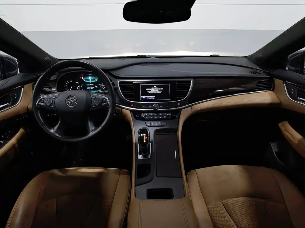 صورة 5 - Buick LaCrosse