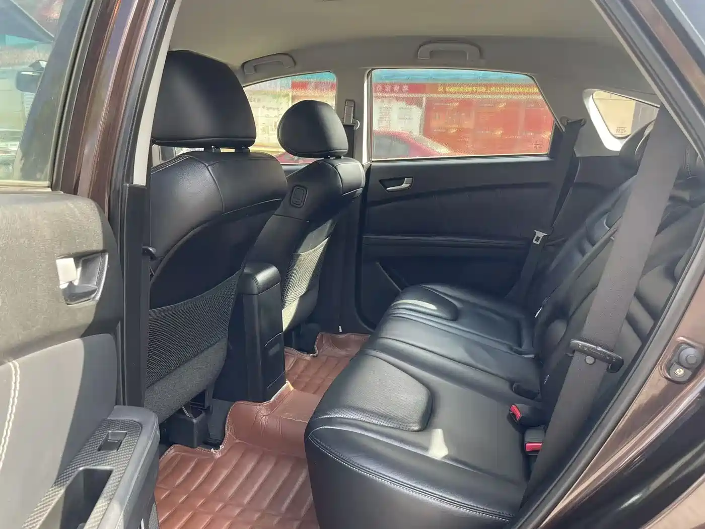 Luxgen U6 SUV 2016 2015 1.8T Innovation Upgrade