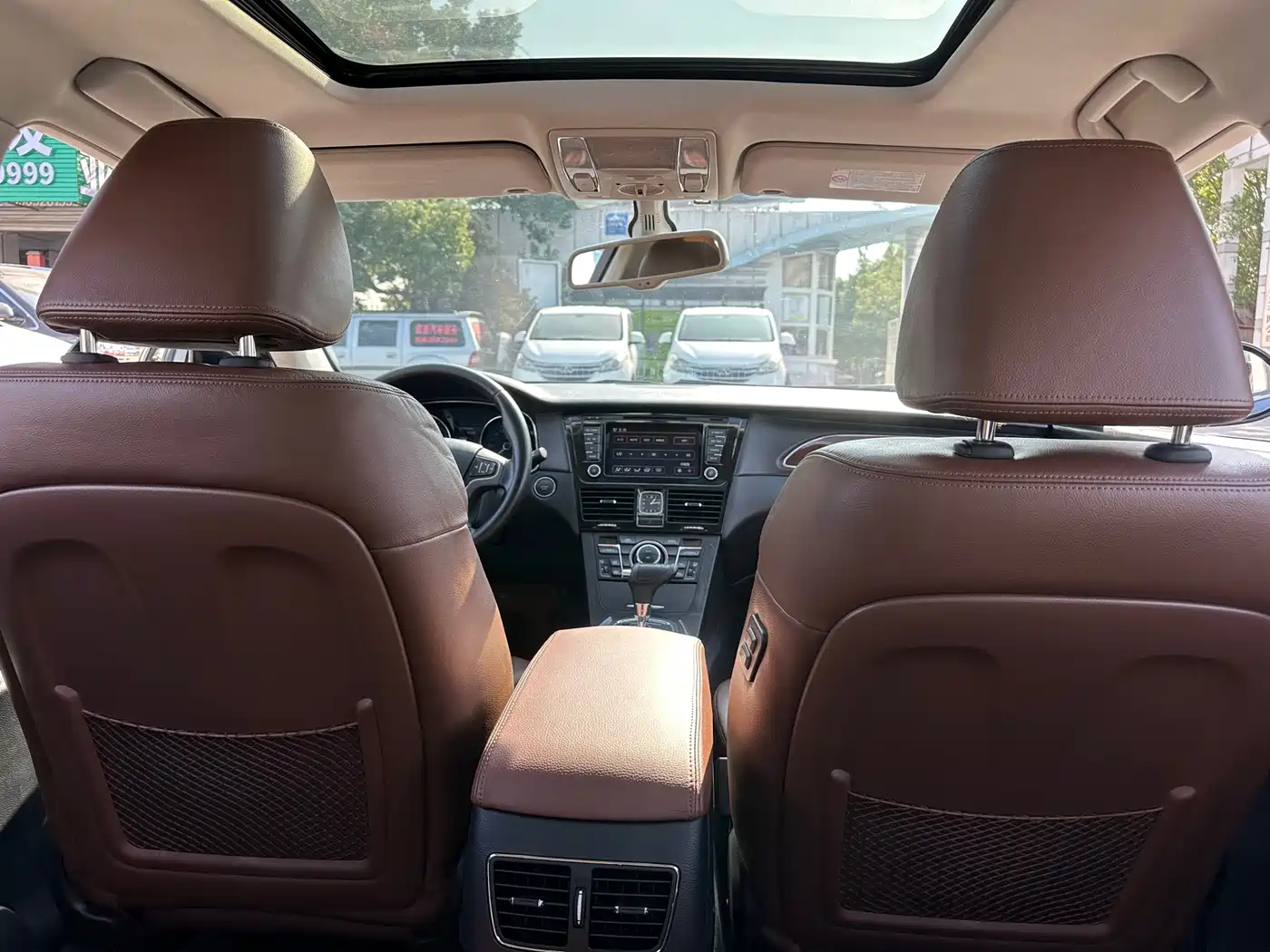 Hongqi H7 2015 2015 2.0T Luxury