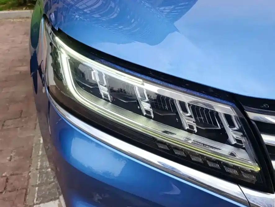 Фото 3 - Roewe RX5