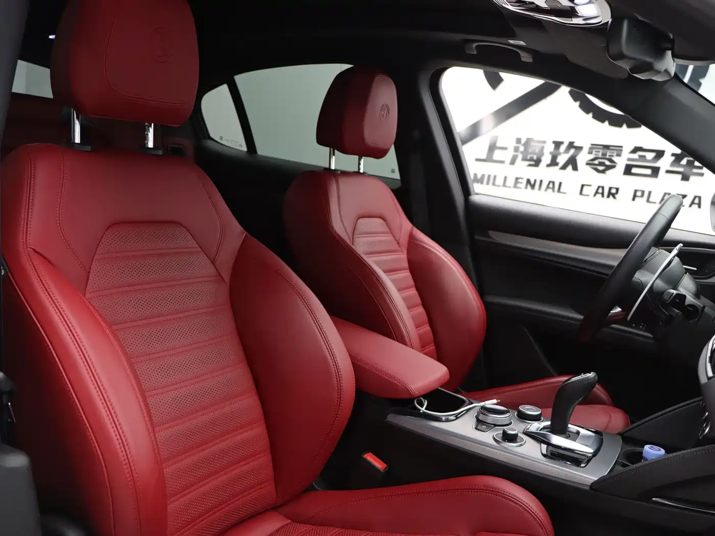Alfa Romeo Stelvio 2024 2023 2.0T 280HP Veloce Track Edition