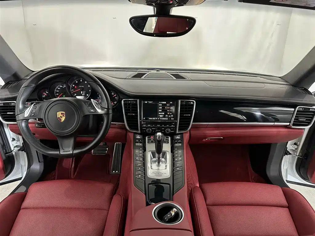 Porsche Panamera 2016 Panamera Executive Edition 3.0T фото 7