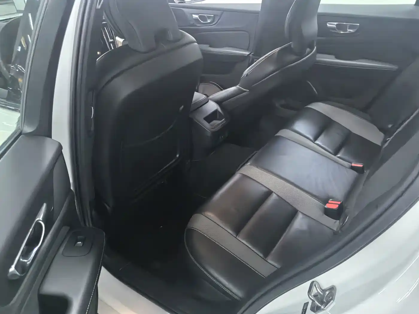 2021 Volvo V60