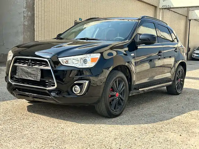  Mitsubishi ASX 2013 2.0L CVT AWD Premium