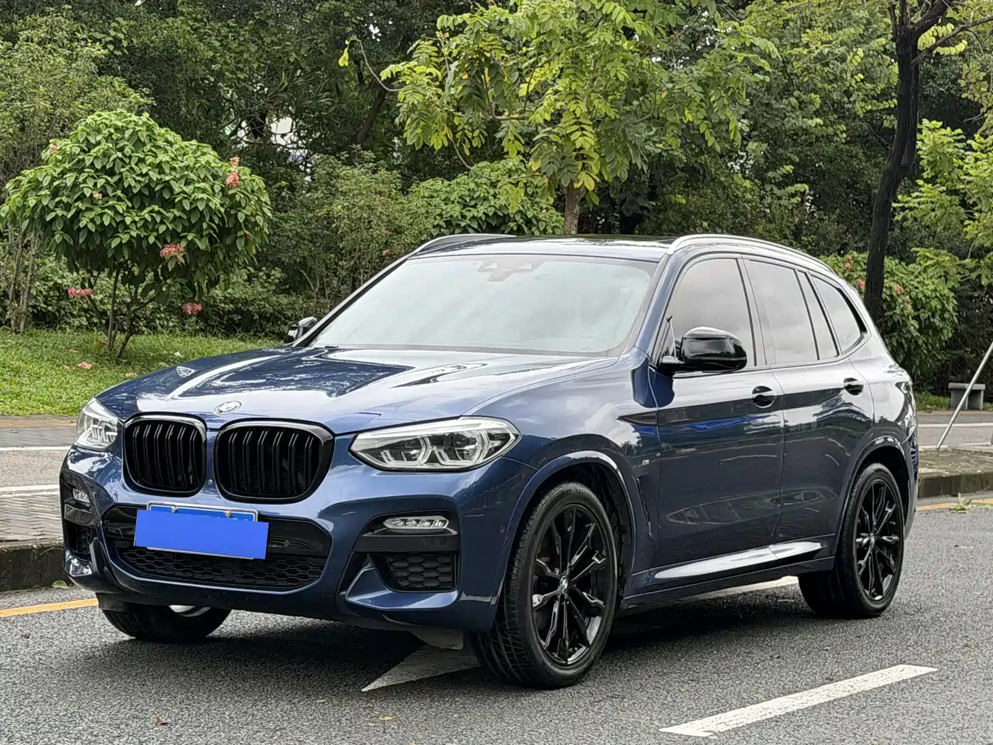 Photo 3 - BMW X3