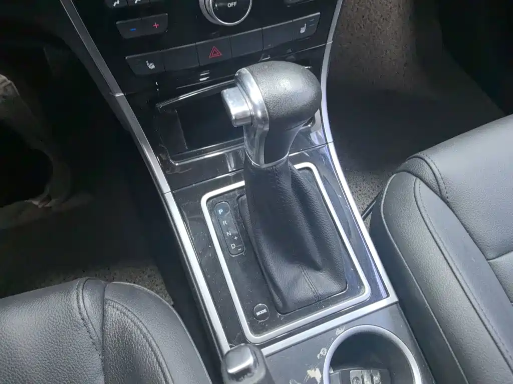 Фото 6 - Haval H2