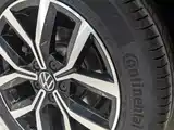 Photo 12 - Volkswagen Magotan