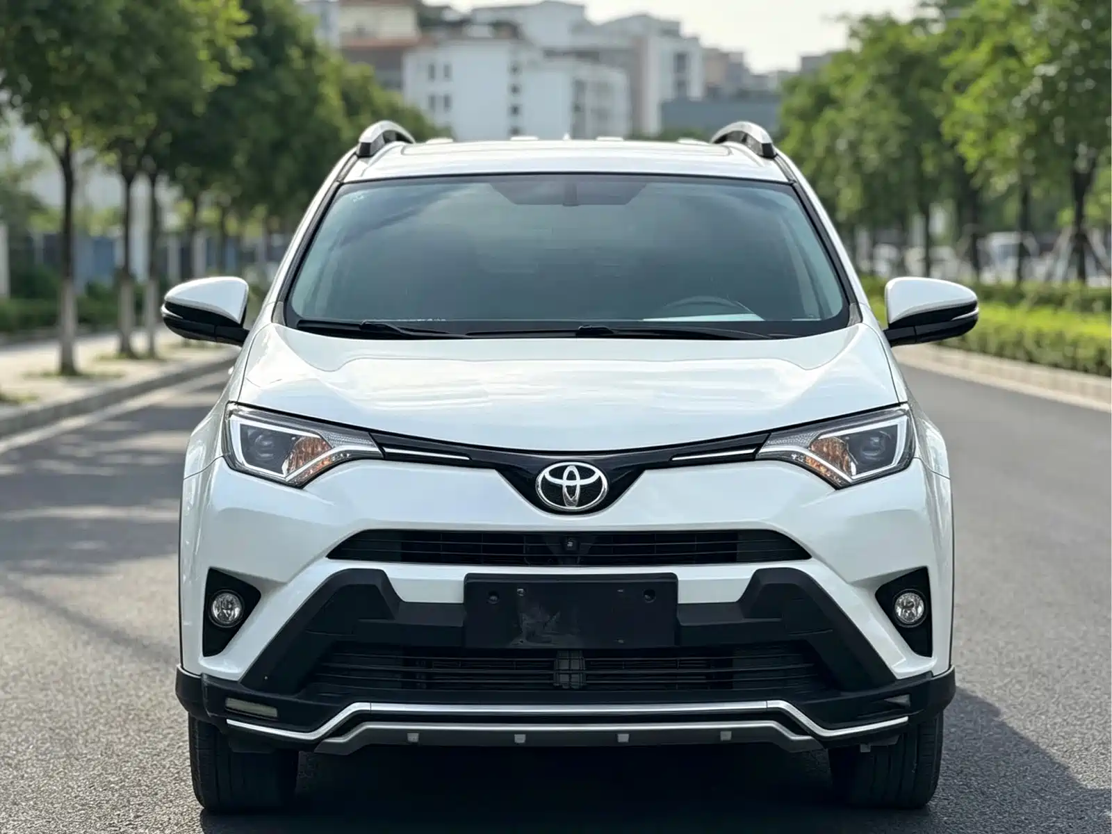 صورة 2 - Toyota RAV4