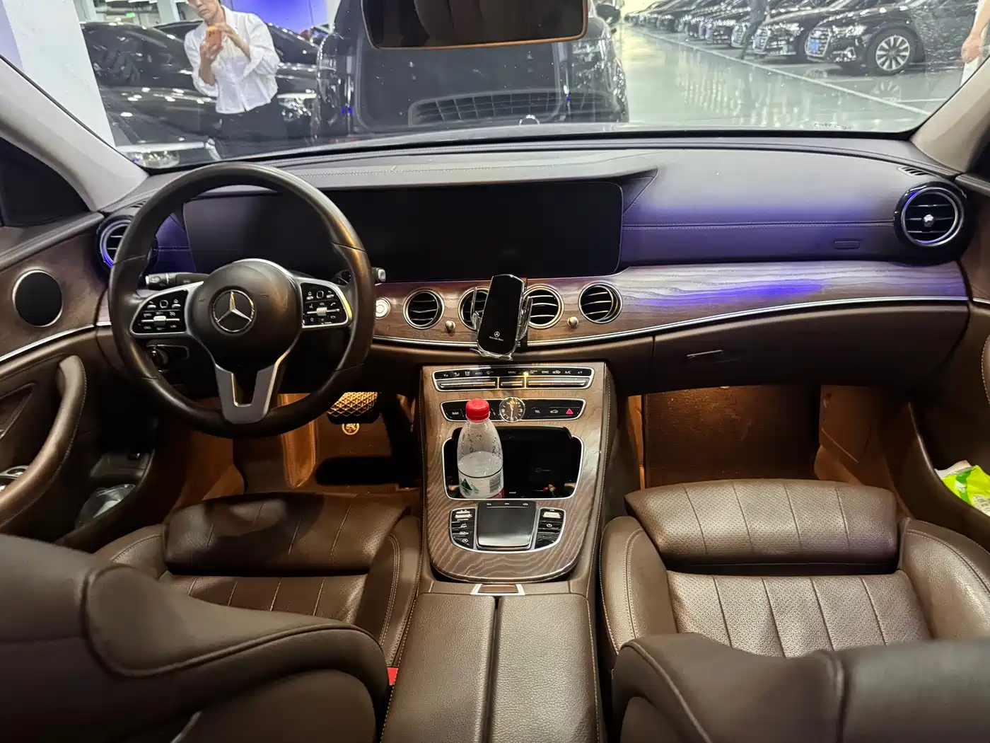 Mercedes-Benz E-Class 2020 E 260 L фото 10
