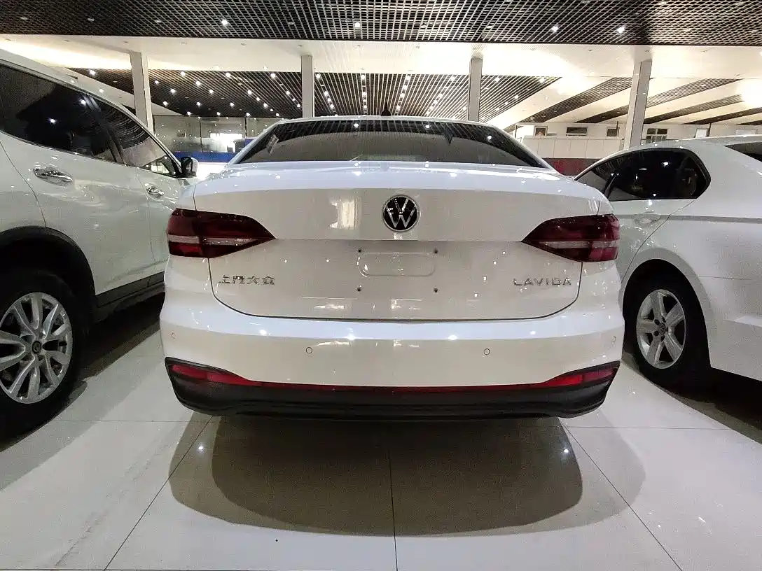 VOLKSWAGEN LAVIDA