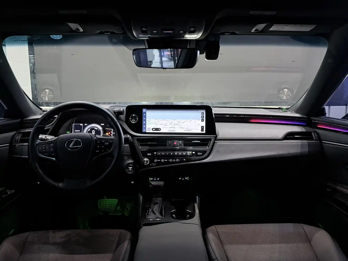 Lexus ES 2021 300h Luxury Edition фото 8