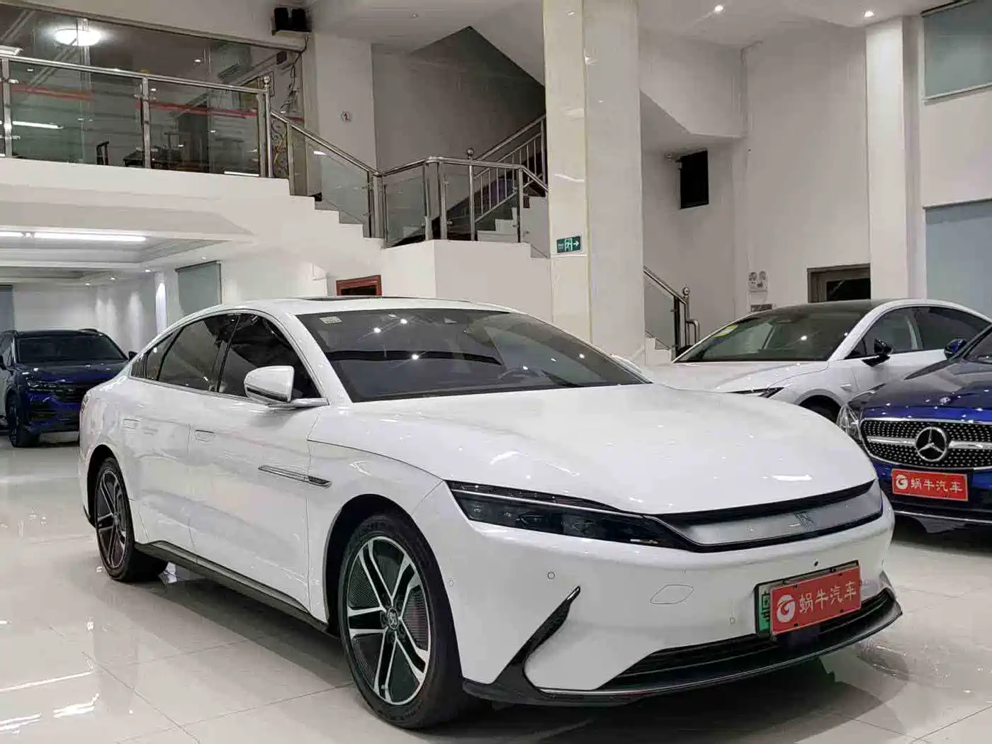 BYD Han 2020 EV Extended Range Premium фото 3