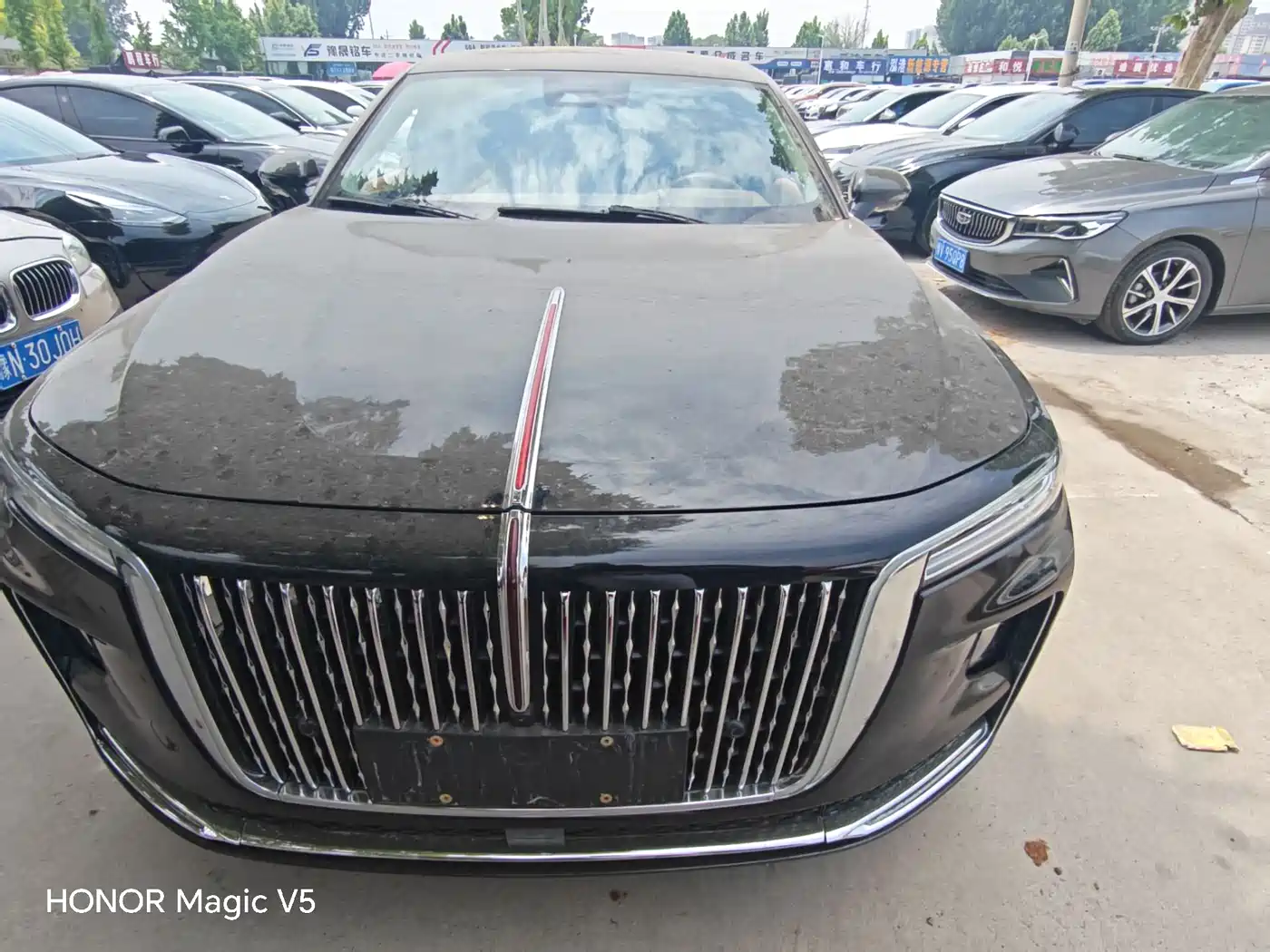 Hongqi H9 2020 2.0T Smart Connection Qi Chang Edition фото 2