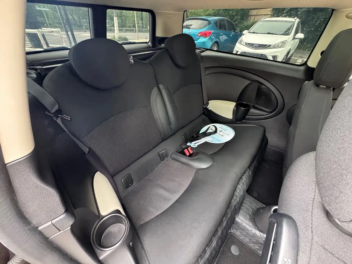 MINI CLUBMAN 2011 2011 1.6L COOPER Fun