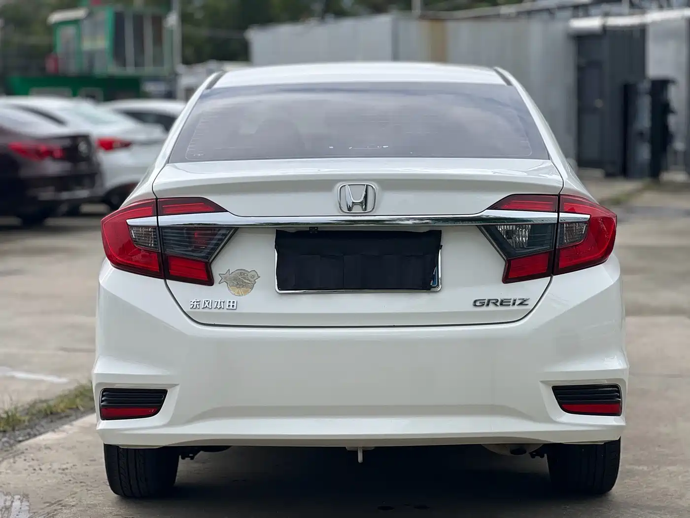Honda Greiz 2016 2016 1.5L CVT Classic Edition