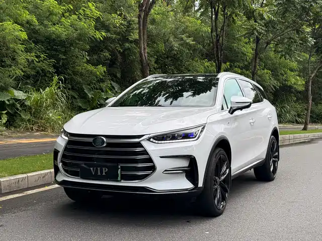 BYD Tang DM 2.0T, Полный привод, высокая мощность, Флагман