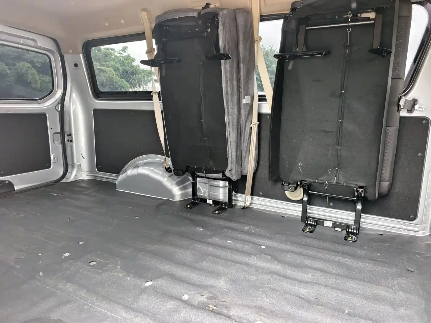 Changan Kaicheng Changan Ruixing EM80 2025 2024 Split-door Comfort 6 Seats 41.86kWh
