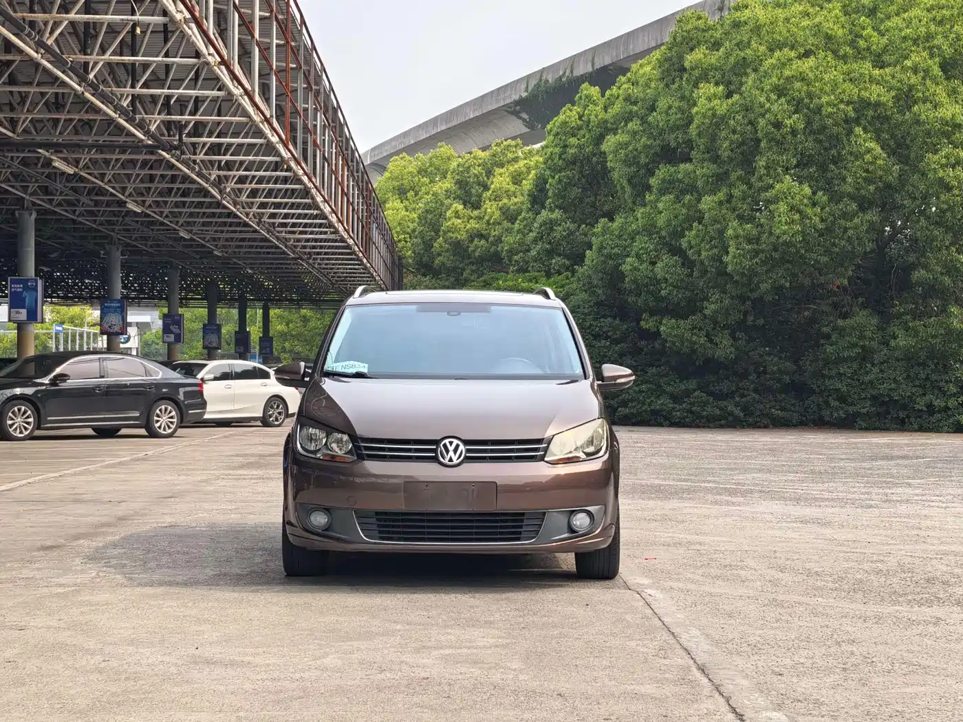 Volkswagen Touran 2013 1.4T DSG Comfort 5-seater фото 4