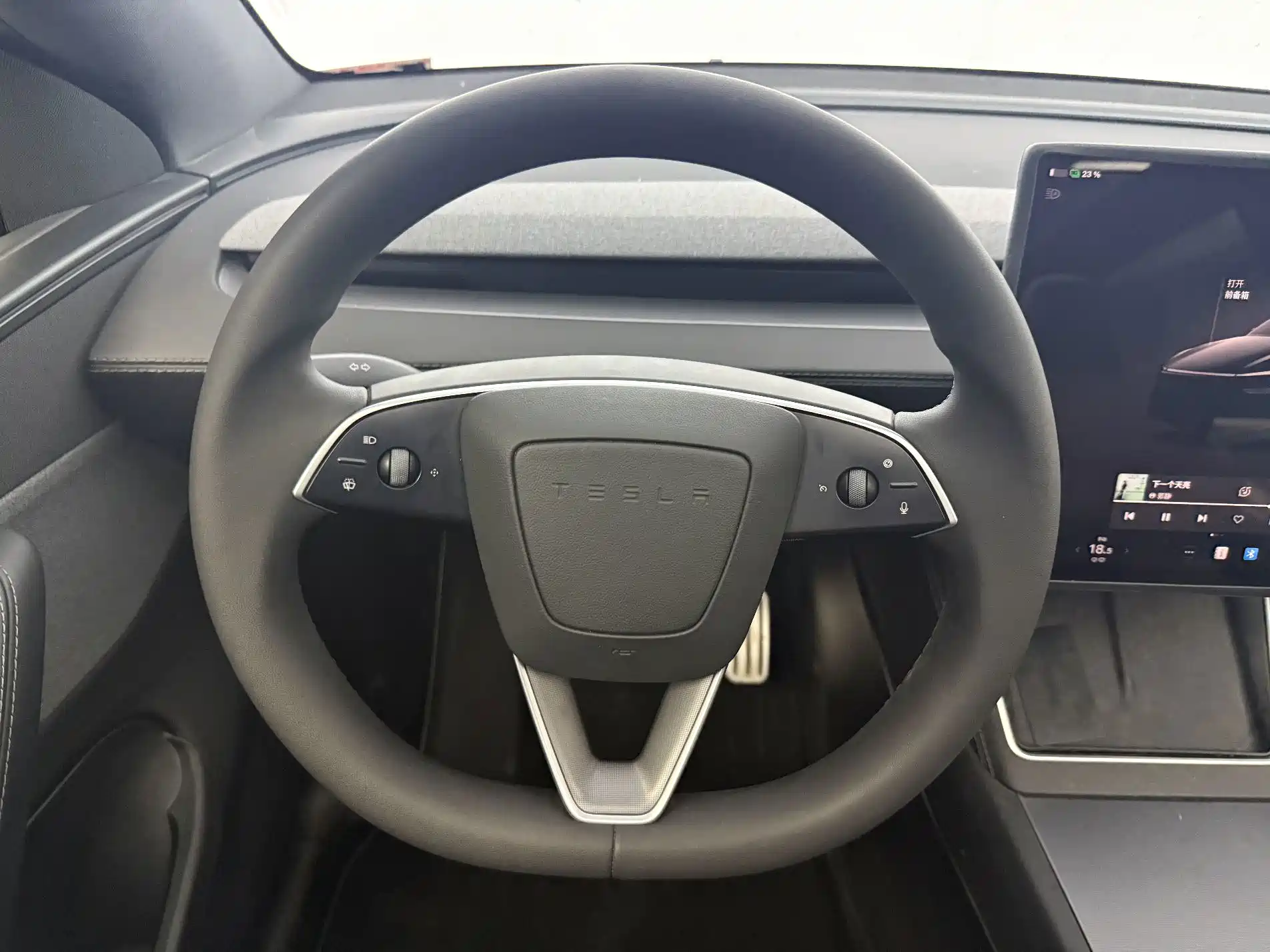 Photo 5 - Tesla Model Y