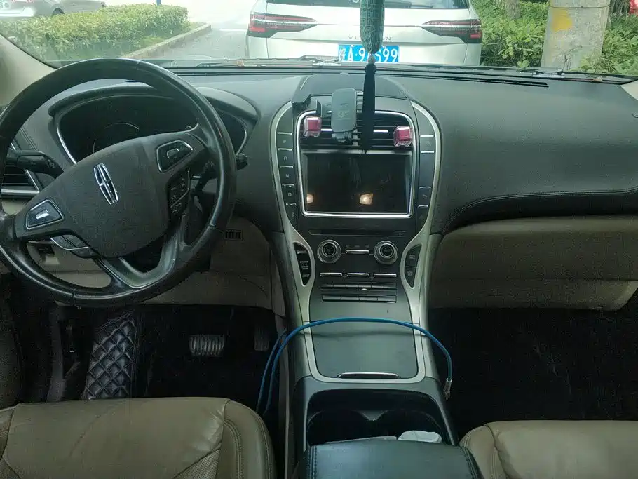 Lincoln MKX 2018 2017 2.0T 2WD Premium Edition
