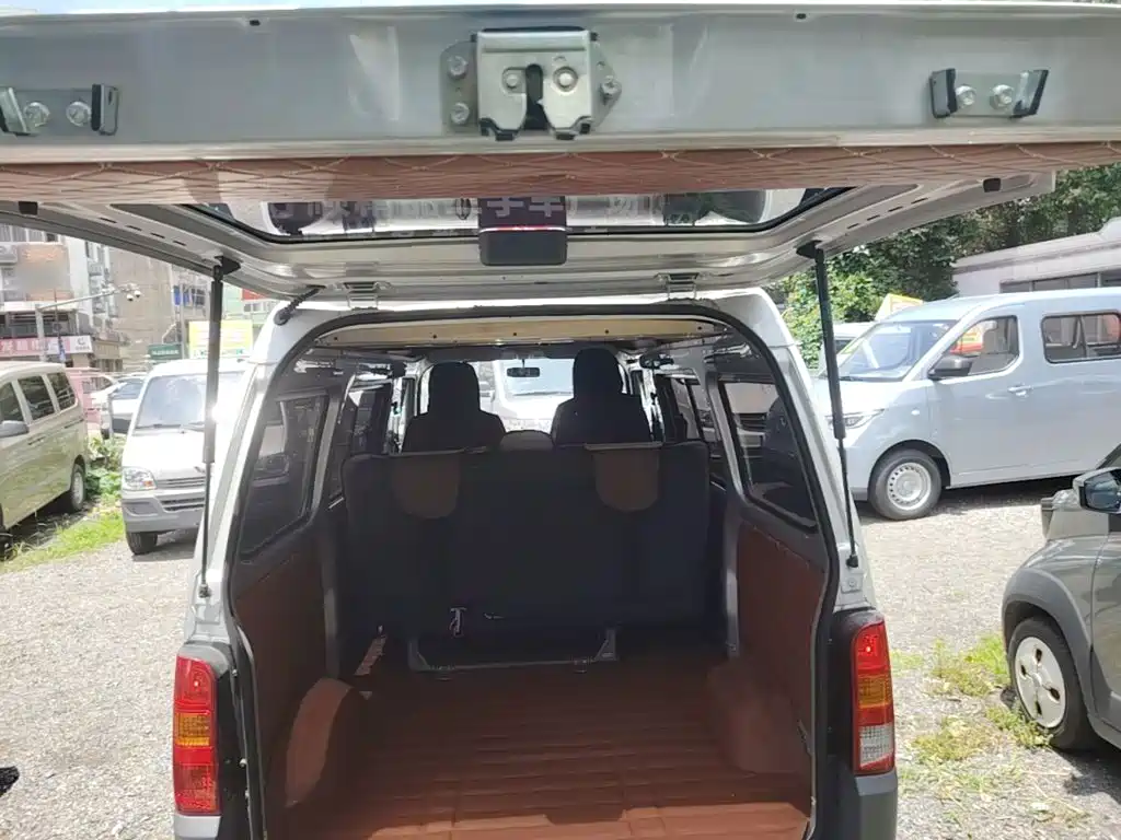 Wuling Motors Wuling Zhiguang 2025 2023 1.5L Utility 5/7-seater
