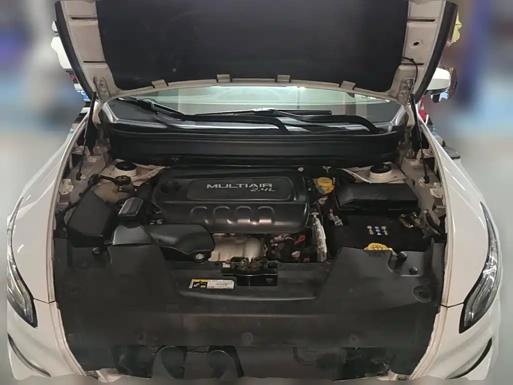Jeep Cherokee (Import) 2014 2014 2.4L Urban