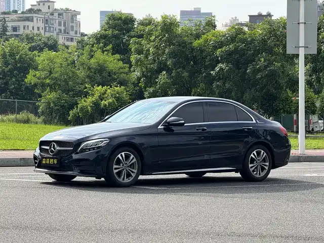 Mercedes-Benz C-Class 2019