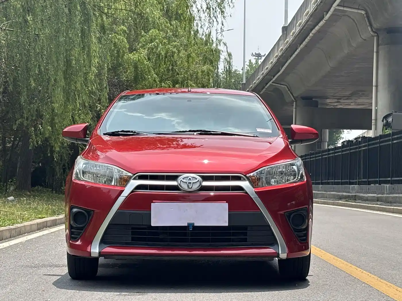 Toyota YARiS L Zhi Xuan 2015 1.5E Auto Charming Edition фото 2