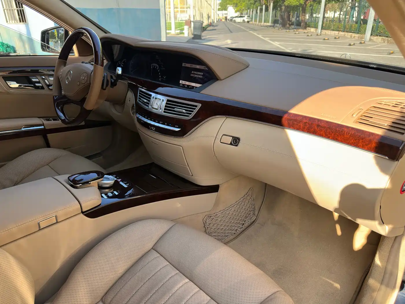 Mercedes-Benz S-Class 2010 2010 S 600 L