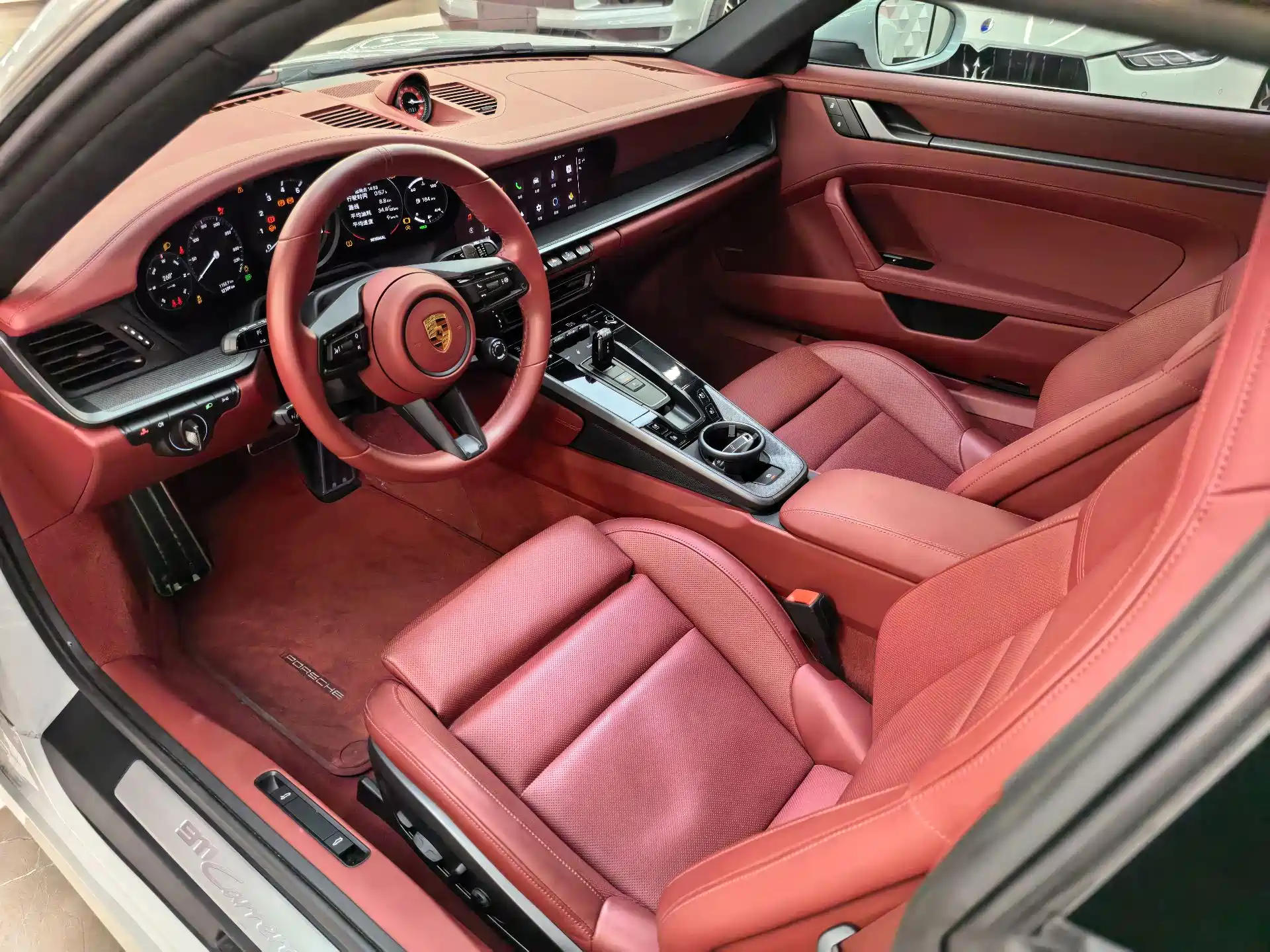 Фото 9 - Porsche 911