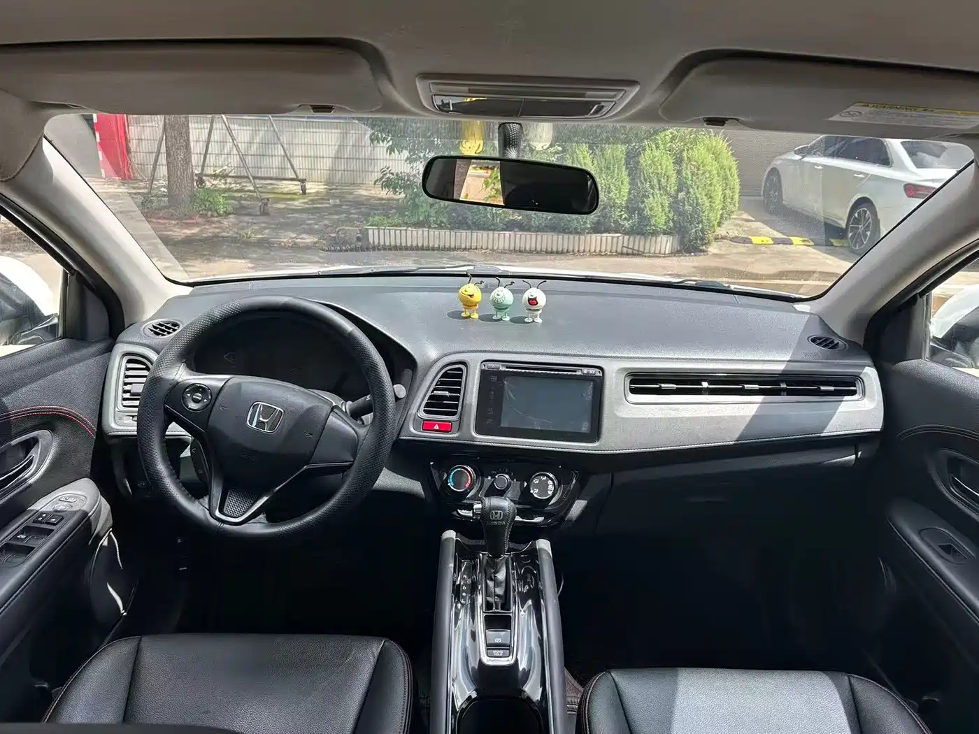 Honda Vezel 2015 2015 1.5L CVT 2WD Comfort