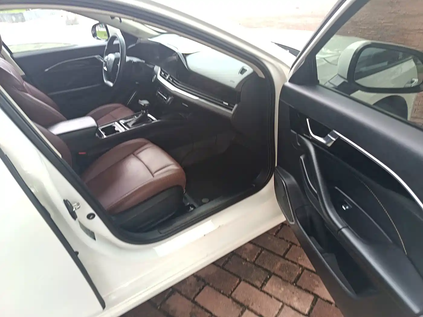 Фото 8 - Besturn B70