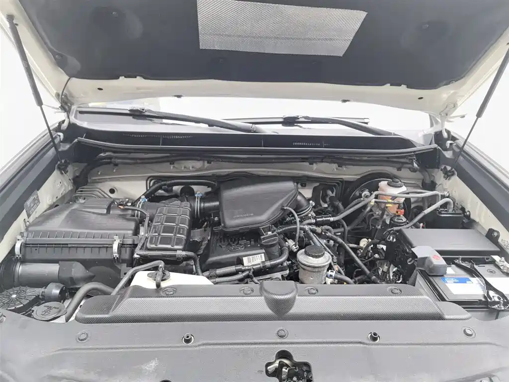 Toyota Prado 2015 2.7L Automatic Standard фото 6